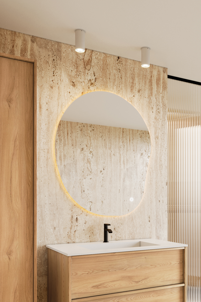 Organic shape mirror with tuneable ambient lighting Trento U07