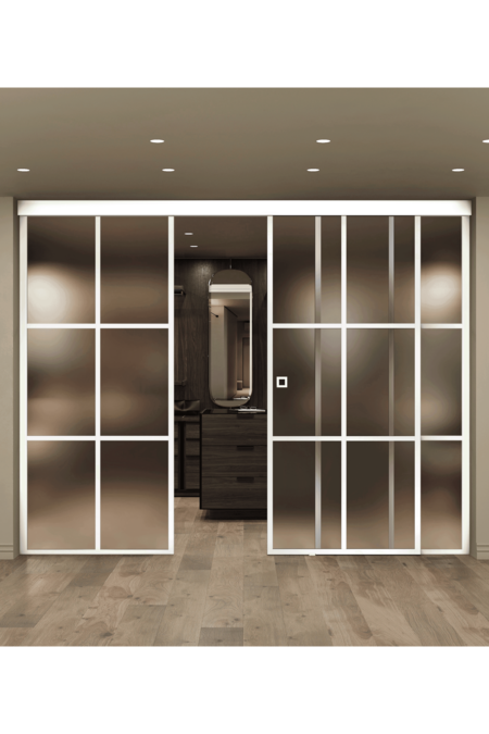 Sliding door with soft closing mechanism and 2 fixed walls Inne C3P Paris